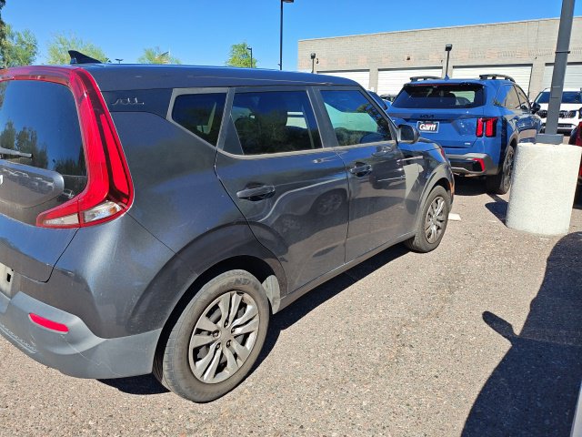 Certified 2022 Kia Soul LX FWD image 7