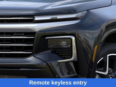 New 2026 Chevrolet Traverse High Country w/ LPO, Floor Liner Package image 11
