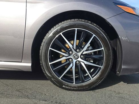 Certified 2023 Toyota Camry SE image 9