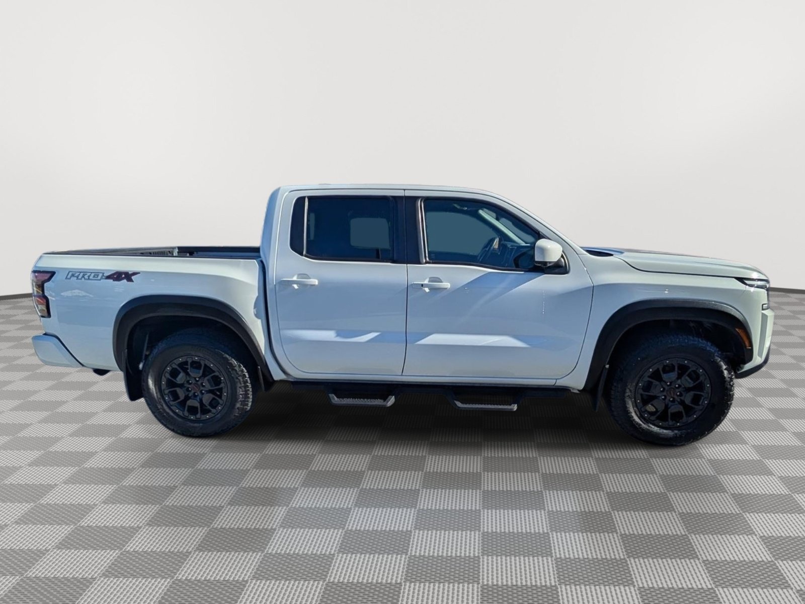 Used 2022 Nissan Frontier PRO-4X w/ Pro-4X Premium Package AWD/4WD image 6