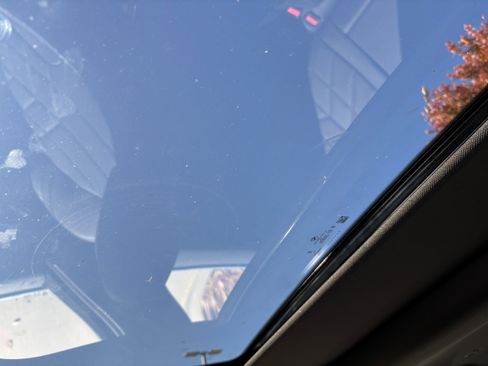 Used 2026 BMW 530i w/ Premium Package image 31