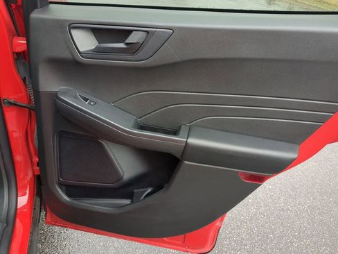 Used 2024 Ford Escape Active image 34