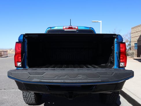 Used 2023 Chevrolet Colorado ZR2 w/ ZR2 Convenience Package III image 20