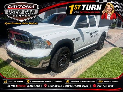 Used 2022 RAM 1500 Classic SLT w/ Electronics Convenience Group AWD/4WD image 1