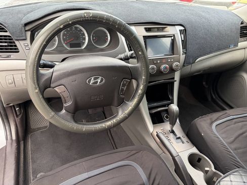 Used 2010 Hyundai Sonata GLS FWD image 13