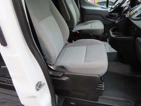 Used 2019 Ford Transit 250 148 Low Roof RWD image 11