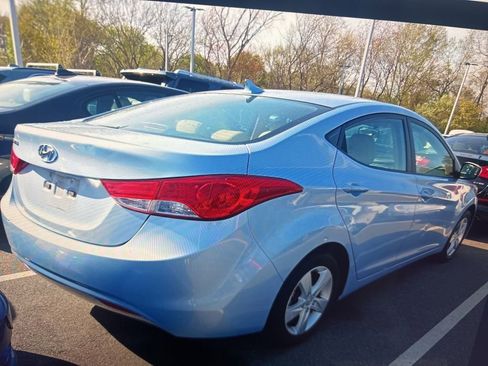 Used 2011 Hyundai Elantra GLS w/ Preferred Equipment Pkg 3 FWD image 3