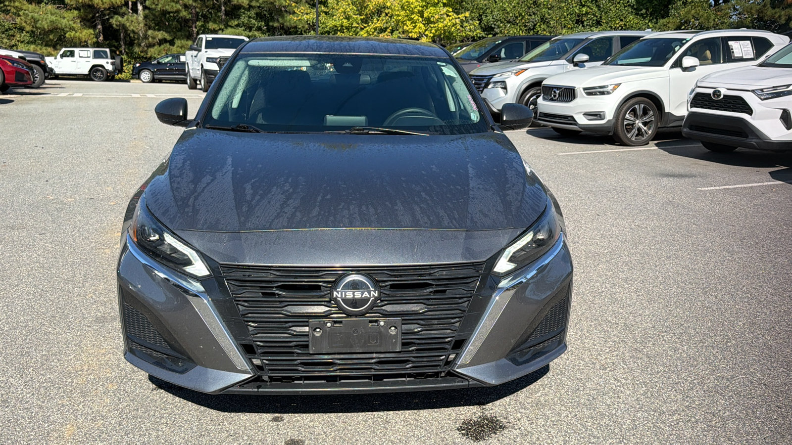 Used 2025 Nissan Altima 2.5 SV FWD image 5