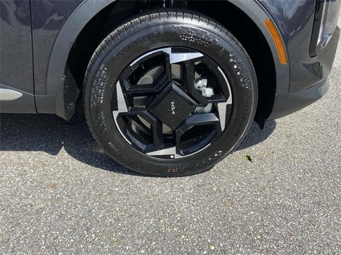 New 2026 Kia Sportage EX image 7