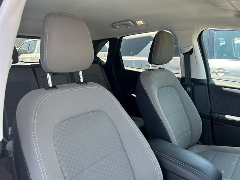 Used 2022 Ford Escape SE w/ Convenience Package FWD image 14