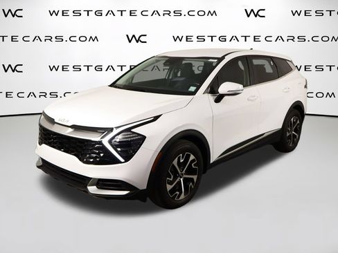 Used 2025 Kia Sportage EX FWD image 1