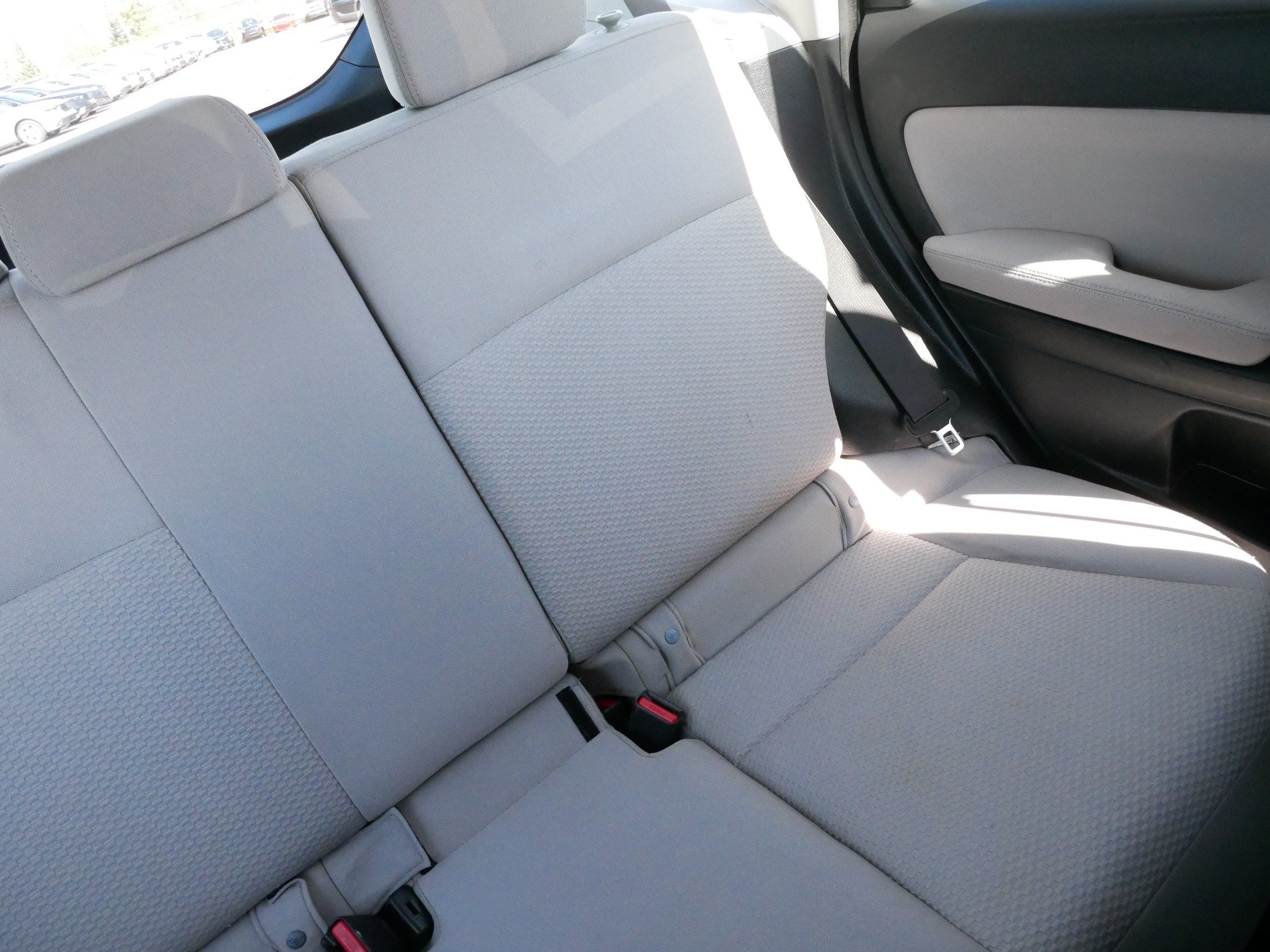 Used 2015 Subaru Forester 2.5i AWD/4WD image 14