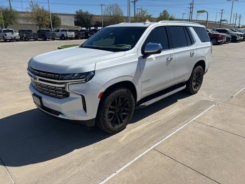 Used 2023 Chevrolet Tahoe Premier image 2