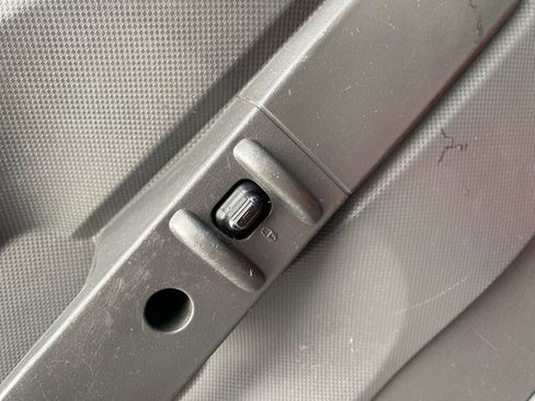 Used 2010 Jeep Wrangler Unlimited Sport image 18