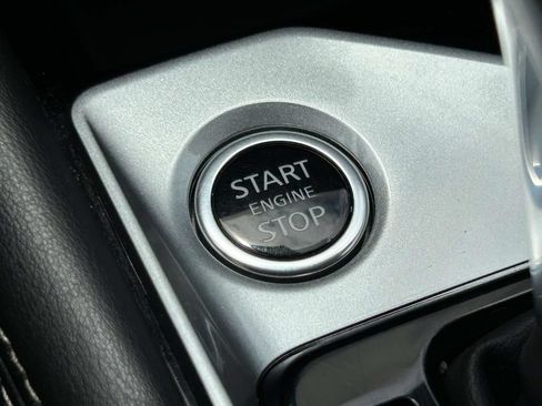 Used 2023 Nissan Altima 2.5 SV FWD image 30