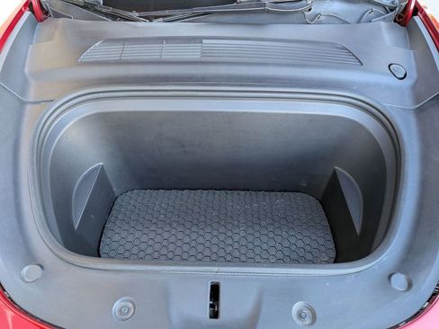 Used 2020 Tesla Model Y Performance image 31