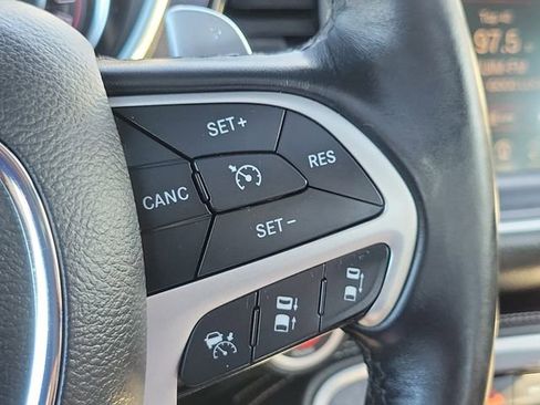 Used 2016 Dodge Challenger R/T Scat Pack w/ Leather Interior Group image 15