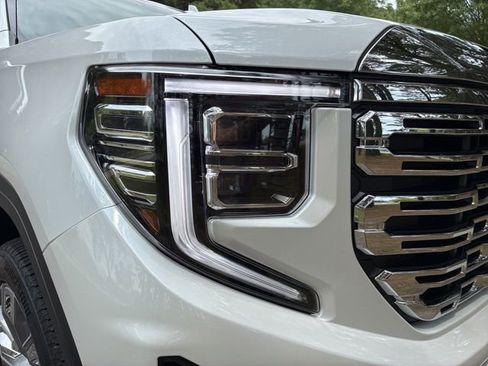 Used 2025 GMC Sierra 1500 Denali w/ Denali Reserve Package AWD/4WD image 9