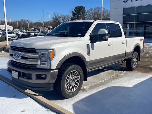 Used 2019 Ford F250 King Ranch w/ King Ranch Ultimate Package image 3