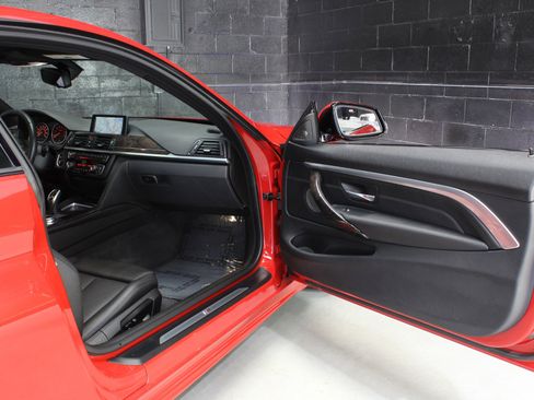 Used 2015 BMW 428i Coupe w/ M Sport image 24