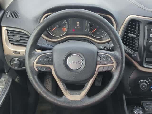 Used 2015 Jeep Cherokee Sport AWD/4WD image 21