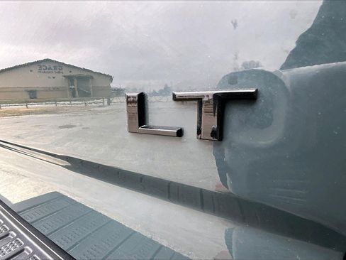 Used 2025 Chevrolet Silverado 2500 LT w/ Trail Boss Package image 10