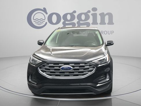 Certified 2024 Ford Edge Titanium AWD/4WD image 22
