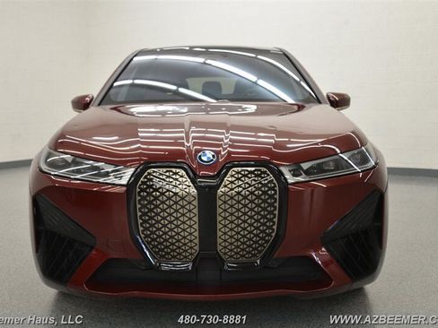 Used 2023 BMW iX xDrive50 w/ Premium Package AWD/4WD image 5