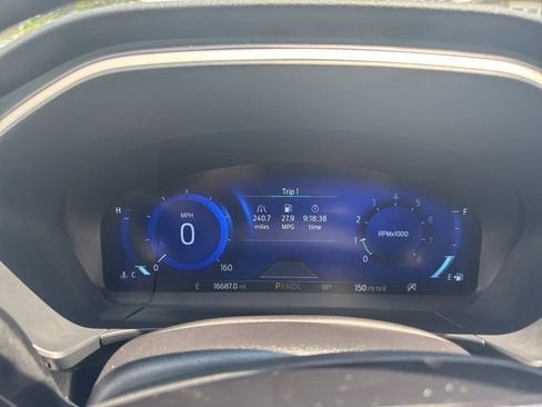 Certified 2022 Ford Escape SEL w/ Technology Package image 18