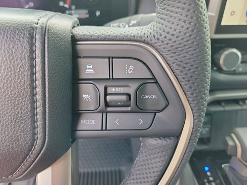 New 2026 Toyota Tundra Limited AWD/4WD image 20
