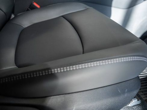 New 2025 Toyota RAV4 XLE Premium image 38