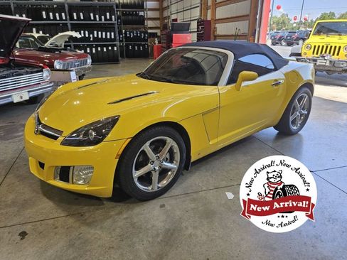 Used 2008 Saturn Sky Red Line RWD image 1