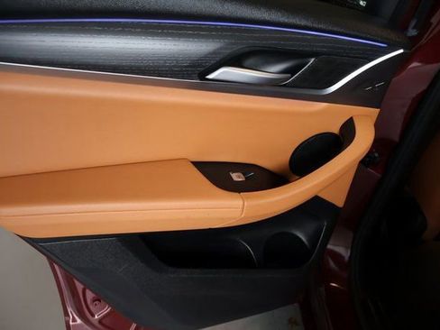 Used 2022 BMW X4 xDrive30i w/ M Sport Package 2 image 8