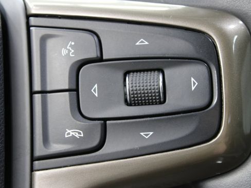 Used 2024 Chevrolet Silverado 2500 High Country image 63