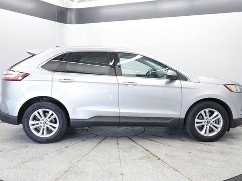 Used 2020 Ford Edge SEL AWD/4WD image 8