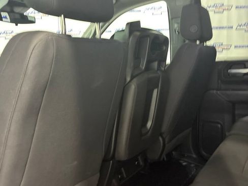 Used 2022 Chevrolet Silverado 1500 W/T w/ WT Convenience Package AWD/4WD image 22