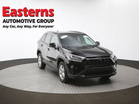Used 2021 Toyota RAV4 XLE w/ Convenience Package image 52