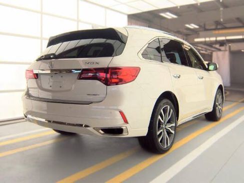 Used 2020 Acura MDX w/ Advance Package AWD/4WD image 3