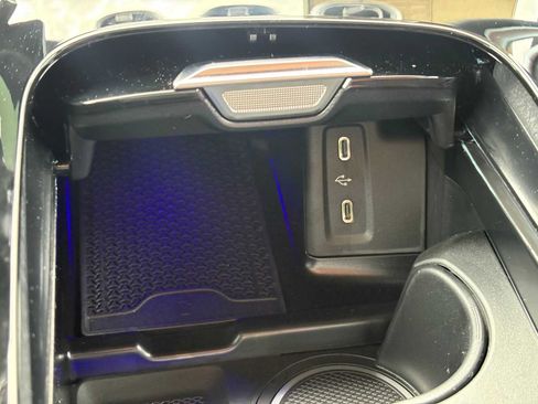 New 2026 Mercedes-Benz GLC 300 image 16