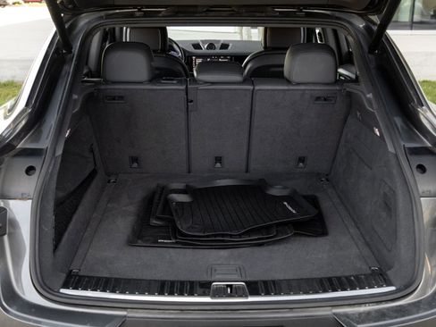 Certified 2021 Porsche Cayenne S image 30