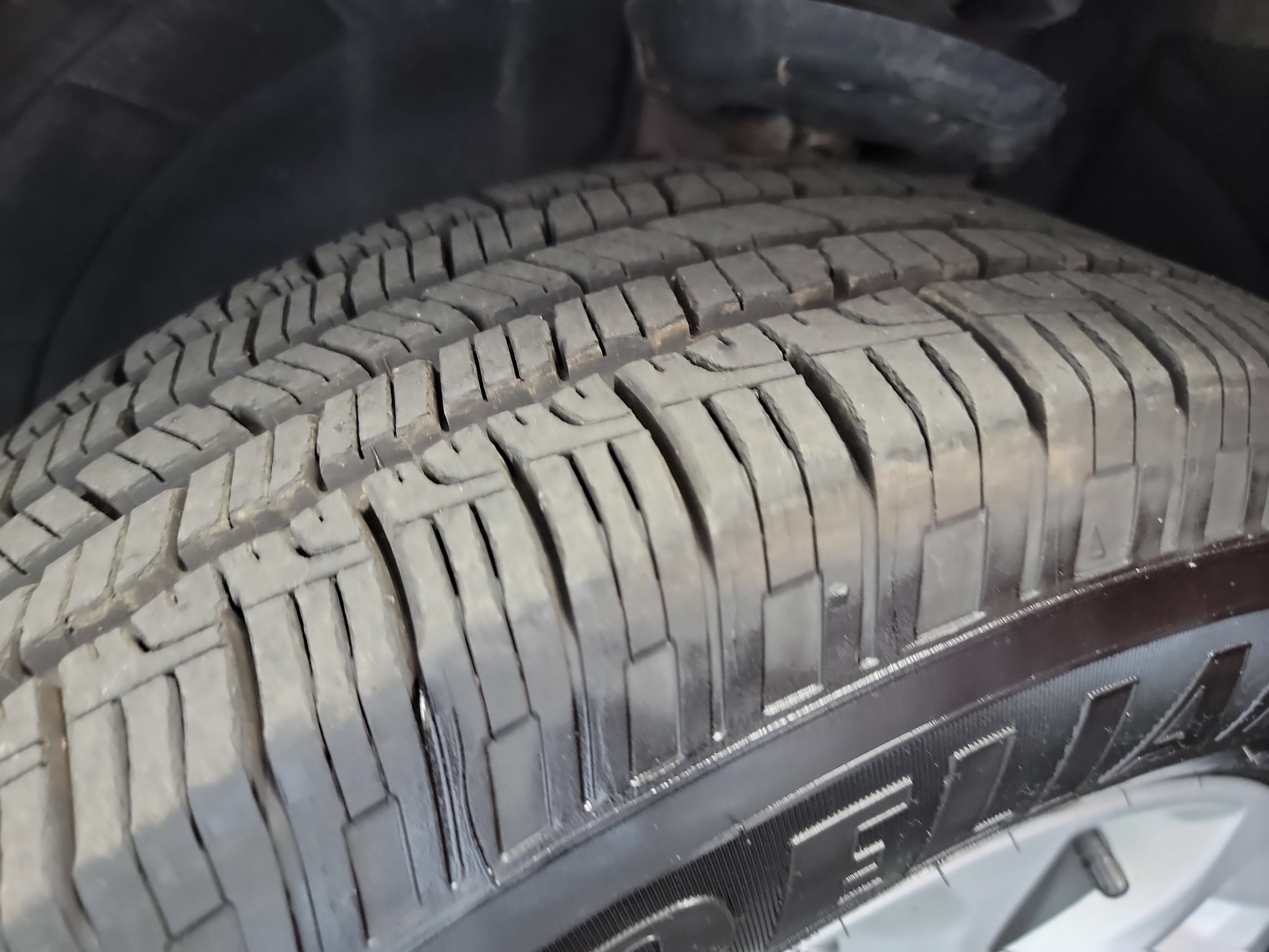 Used 2019 Chevrolet Equinox LT AWD/4WD image 30