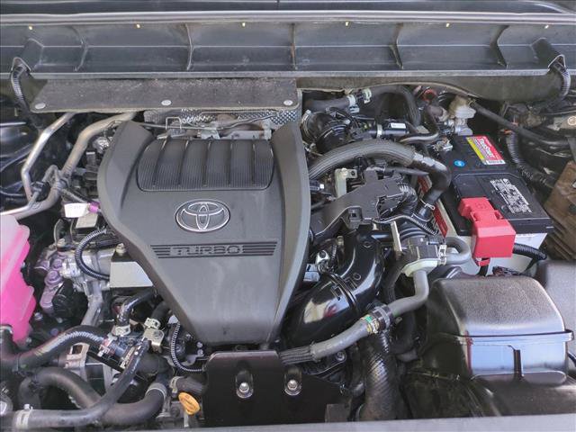 Used 2024 Toyota Highlander XLE FWD image 23