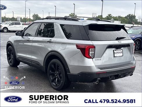 Used 2024 Ford Explorer ST-Line w/ Class IV Trailer Tow Package RWD image 9