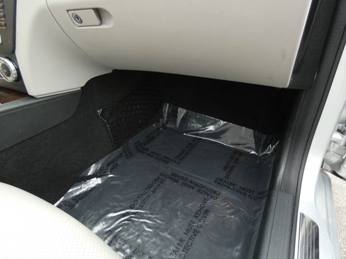 Used 2015 Mercedes-Benz C 350 Coupe image 36