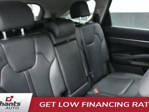 Used 2023 Kia Sorento S w/ Panoramic Sunroof Package FWD image 13
