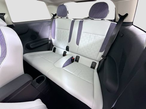 New 2026 MINI Cooper 2-Door Hardtop FWD image 21