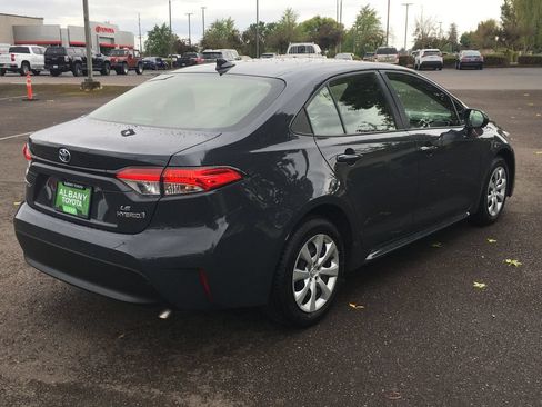 Used 2023 Toyota Corolla LE FWD image 7
