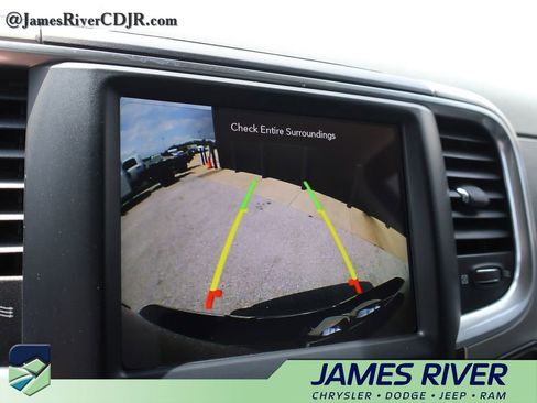 Used 2019 RAM 1500 Big Horn RWD image 32