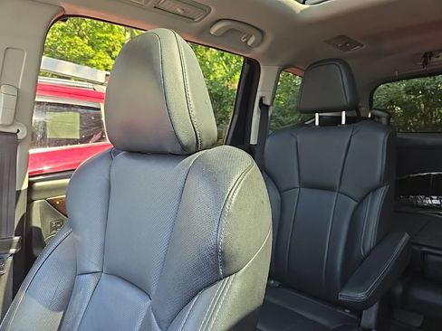 Used 2021 Subaru Ascent Touring w/ Popular Package #2A AWD/4WD image 32