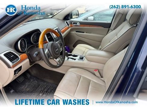 Used 2012 Jeep Grand Cherokee Overland w/ Mopar Chrome Edition Group AWD/4WD image 6